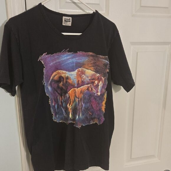 Anvil Vintage Black Tee with Vibrant Horse Design - Picture 1 of 5